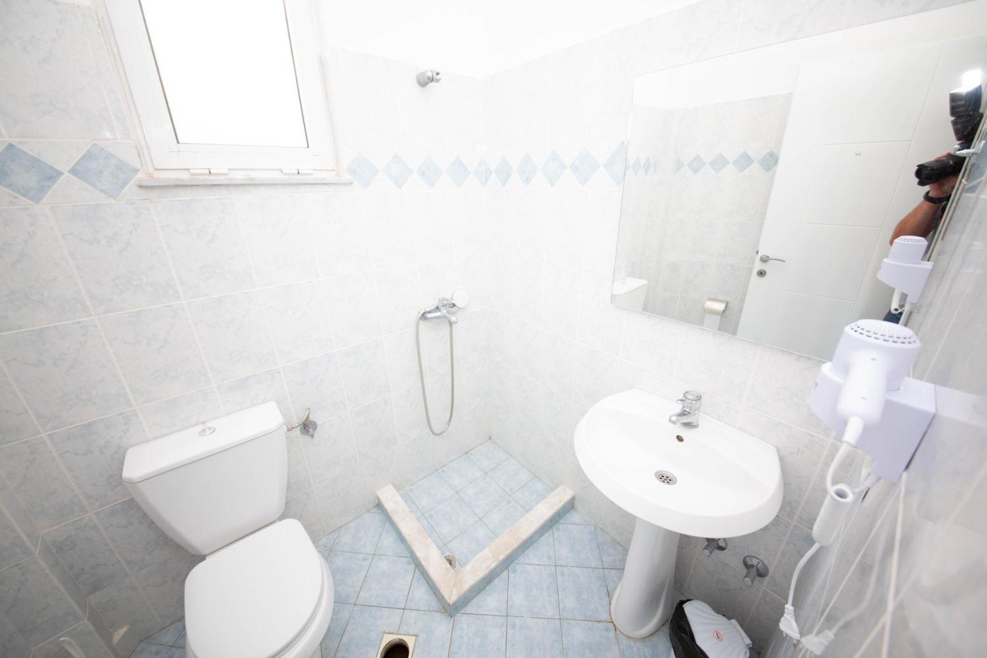 Ideal ApartHotel Saranda Zimmer foto